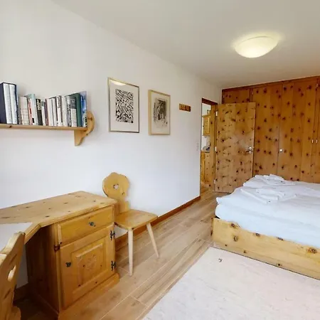 Flurina 42 Apartament